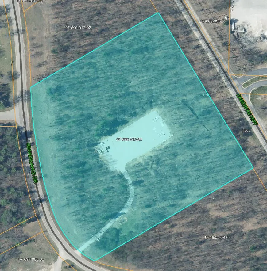 390 Renaissance Drive Manistee, MI 49660