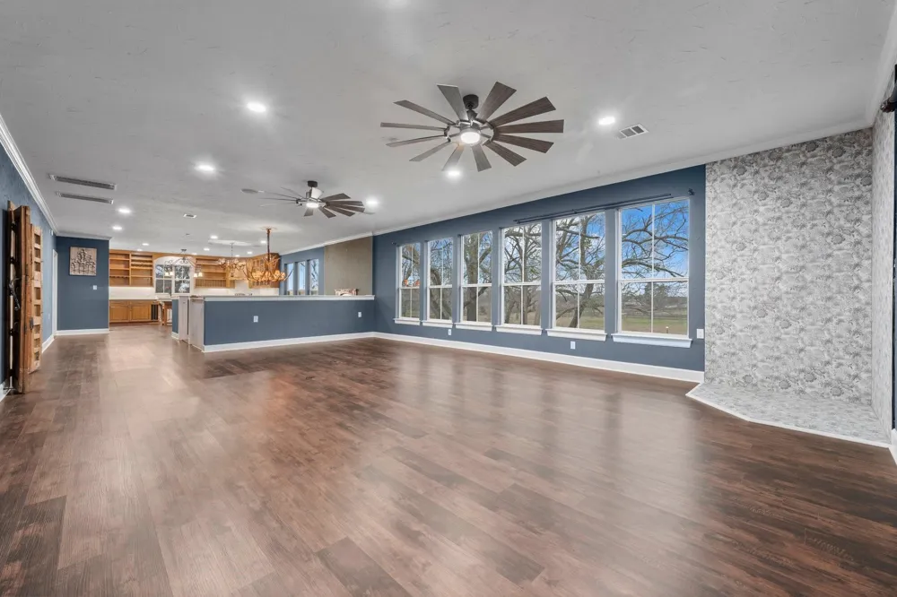 1560 Bowler Road Waller, TX 77484