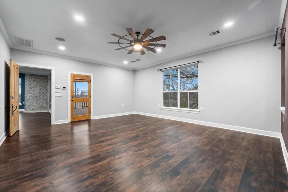 1560 Bowler Road Waller, TX 77484