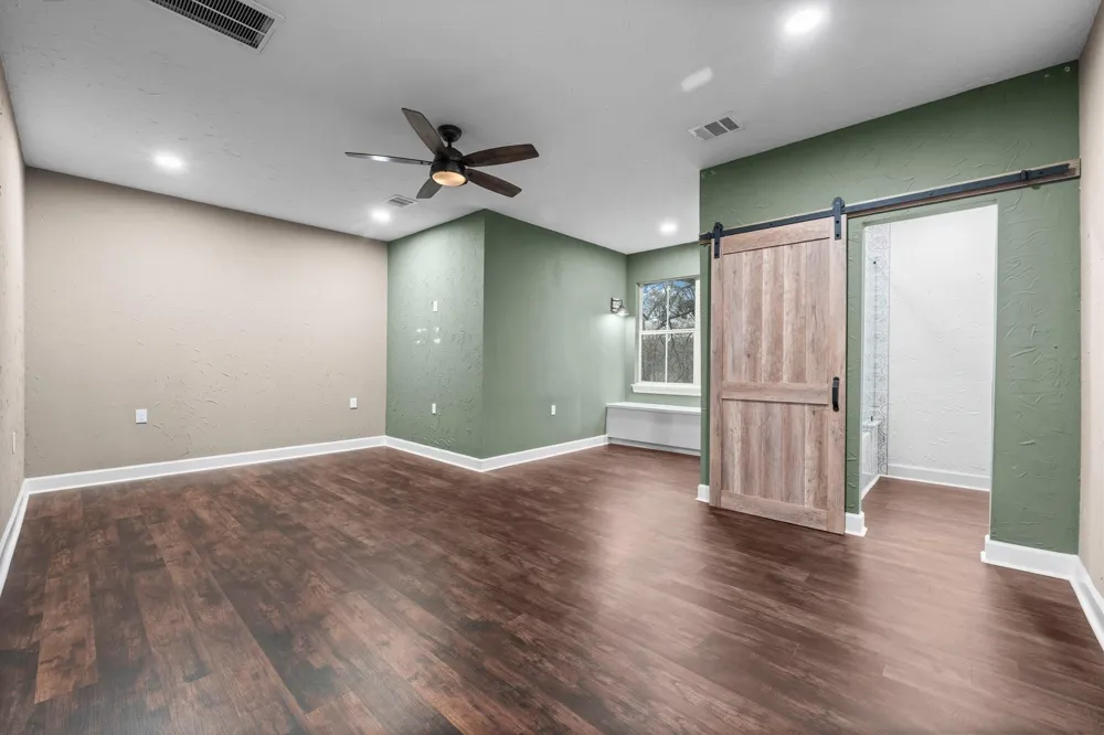 1560 Bowler Road Waller, TX 77484