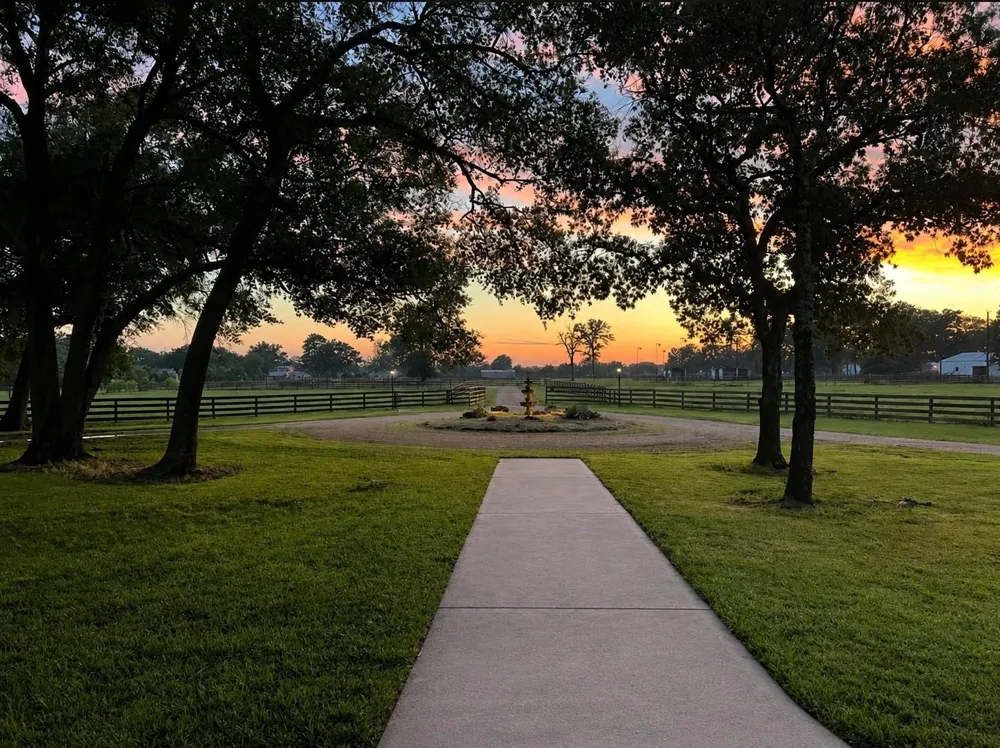 1560 Bowler Road Waller, TX 77484