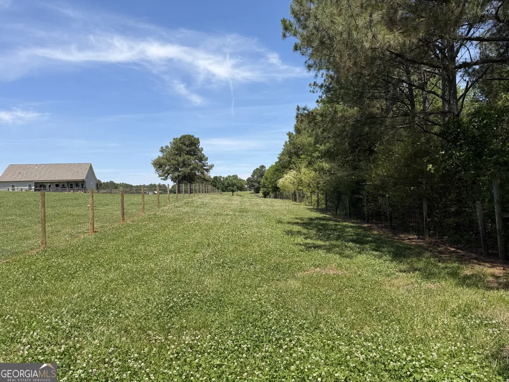 1593 Old Alabama RD Taylorsville, GA 30178