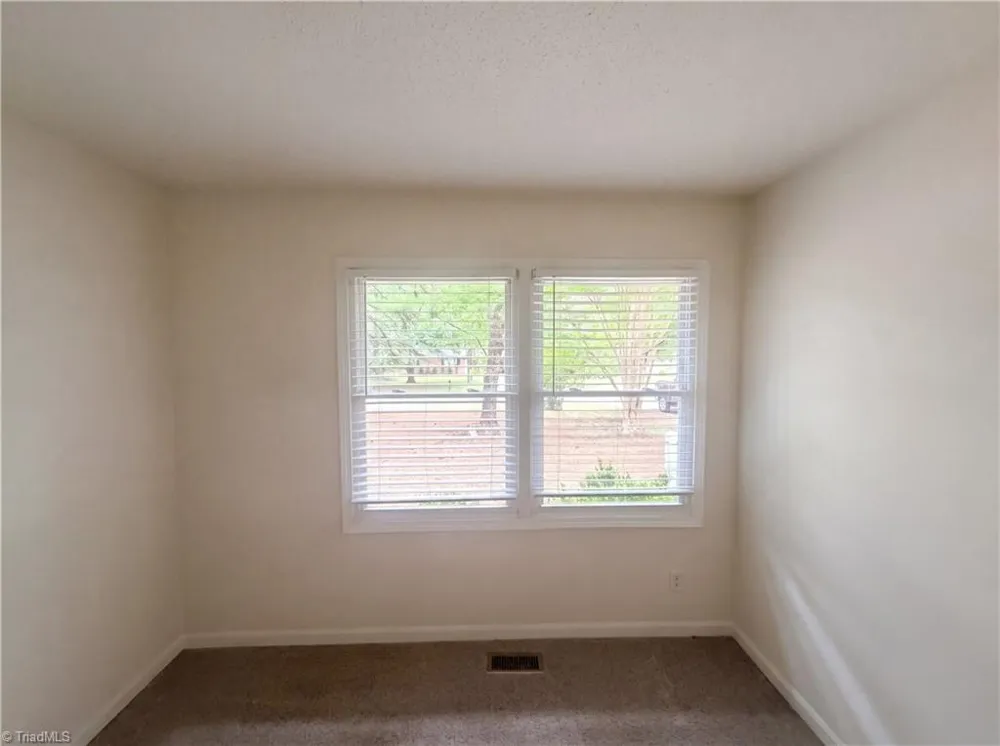 5421 Pine Level Drive Browns Summit, NC 27214