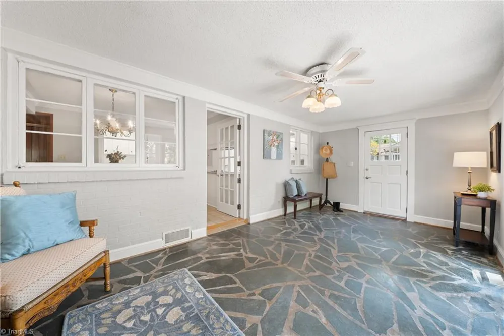 7960 Simmons Road Rural Hall, NC 27045