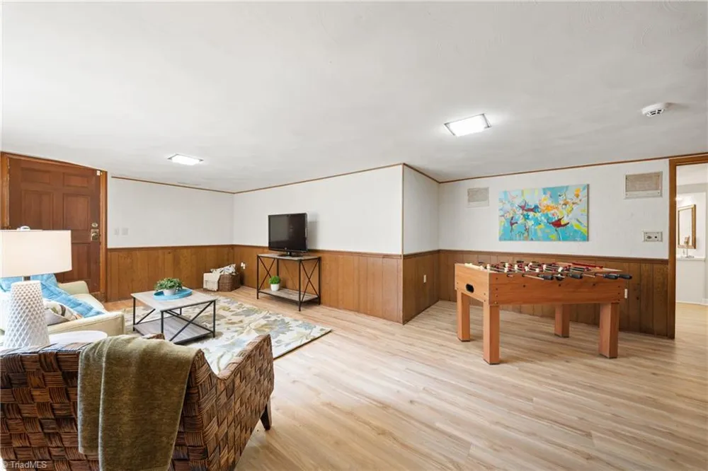 7960 Simmons Road Rural Hall, NC 27045