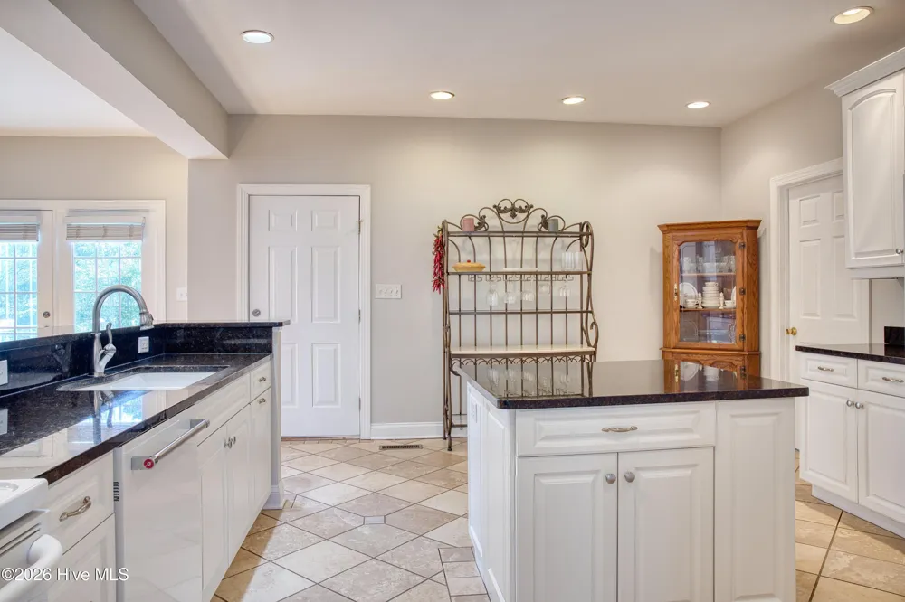 109 Fifth Avenue S Kure Beach, NC 28449