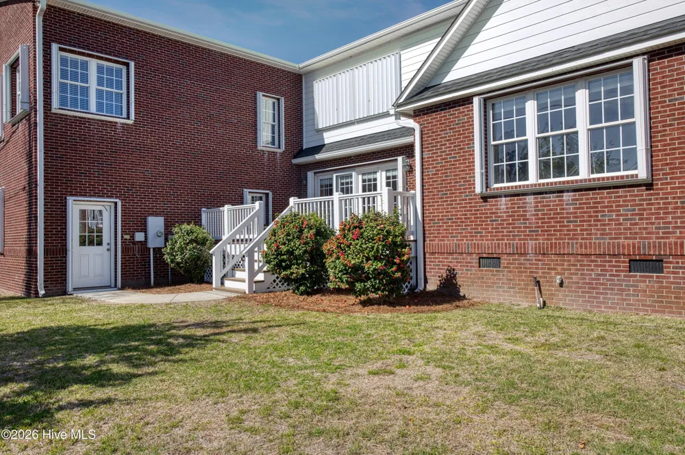 109 Fifth Avenue S Kure Beach, NC 28449