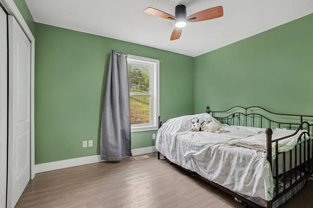 31800 Pine Ridge Circle Lawton, MI 49065