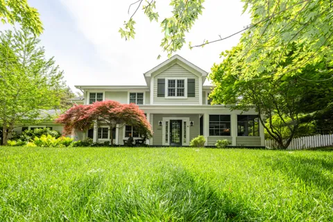 6482 Sweetbriar Court