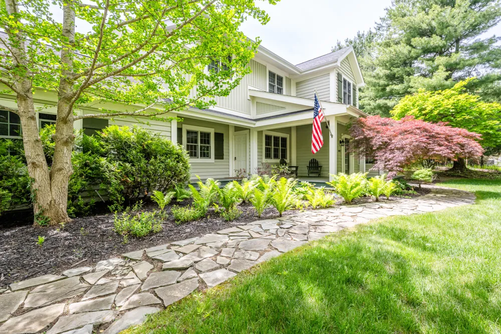 6482 Sweetbriar Court Sawyer, MI 49125