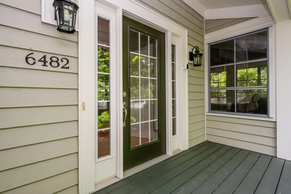 6482 Sweetbriar Court Sawyer, MI 49125
