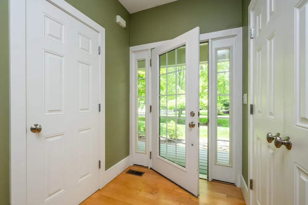 6482 Sweetbriar Court Sawyer, MI 49125