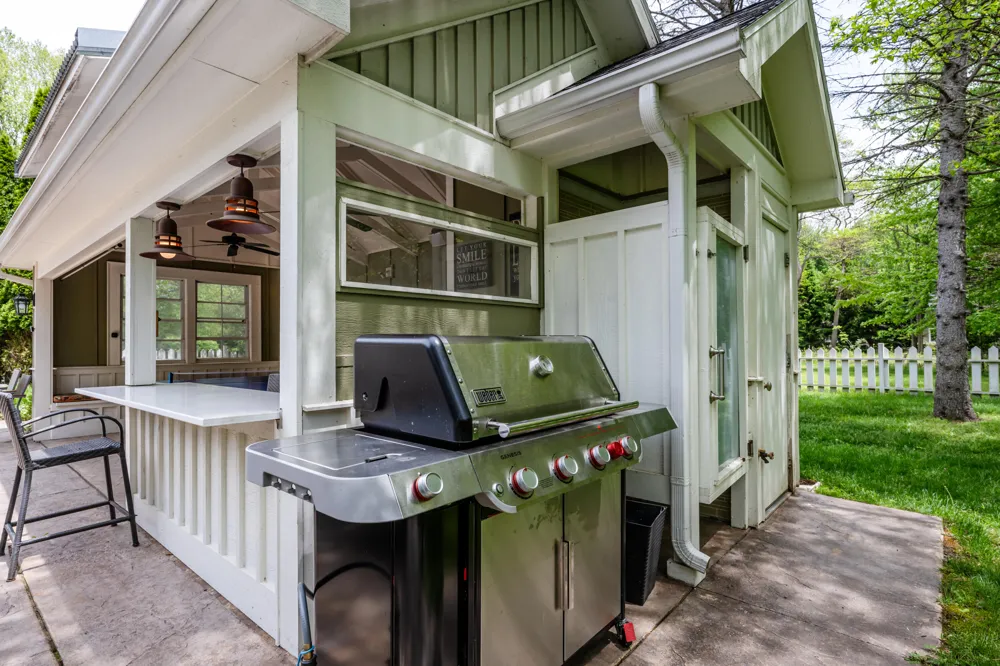 6482 Sweetbriar Court Sawyer, MI 49125