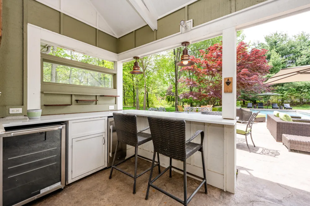 6482 Sweetbriar Court Sawyer, MI 49125