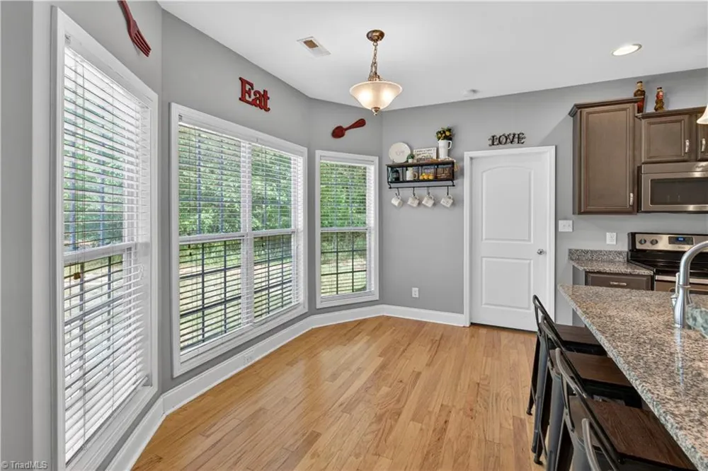 552 Tom Hunter Road Pilot Mountain, NC 27041