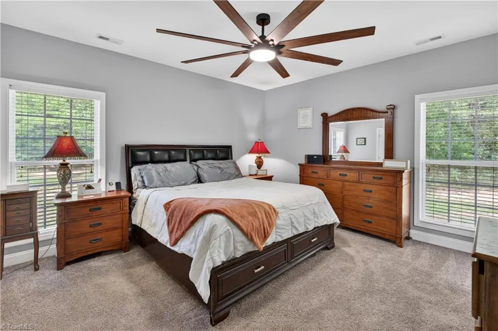 552 Tom Hunter Road Pilot Mountain, NC 27041