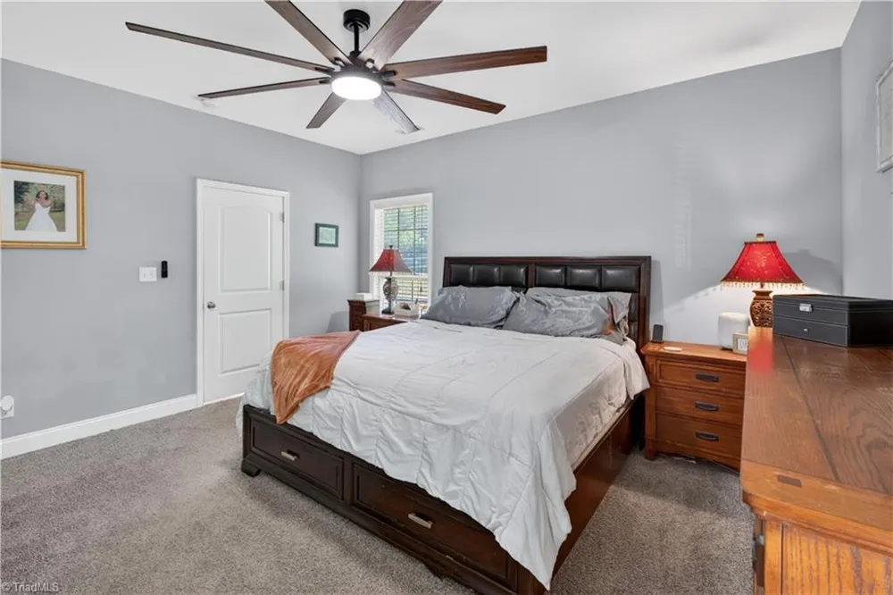 552 Tom Hunter Road Pilot Mountain, NC 27041