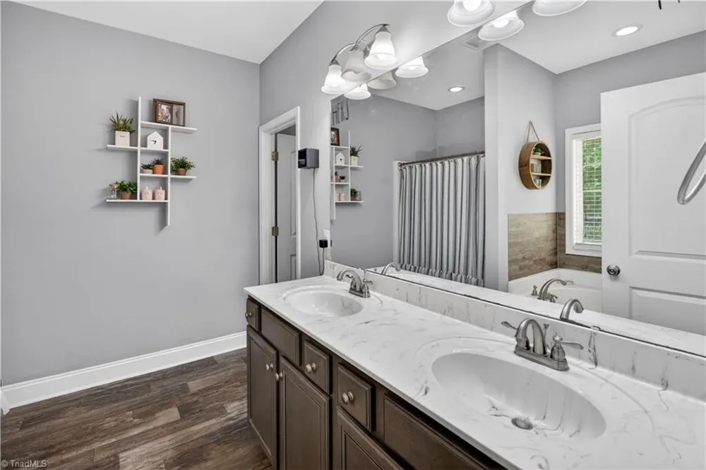 552 Tom Hunter Road Pilot Mountain, NC 27041