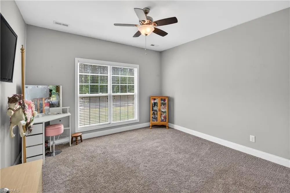552 Tom Hunter Road Pilot Mountain, NC 27041