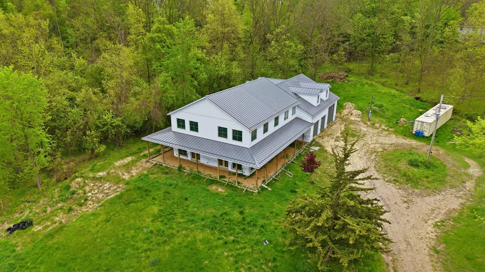 287 40th Street Bloomingdale, MI 49026