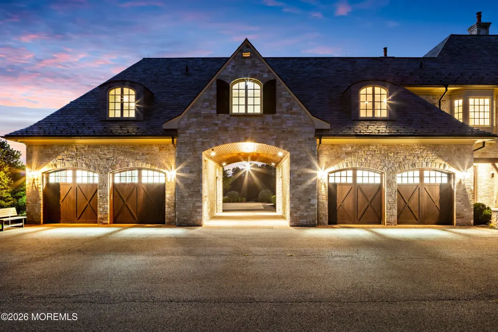 88 Montrose Road Colts Neck, NJ 07722