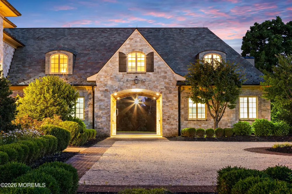 88 Montrose Road Colts Neck, NJ 07722