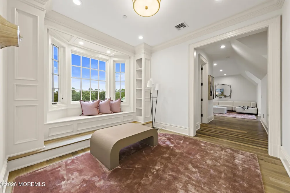 88 Montrose Road Colts Neck, NJ 07722