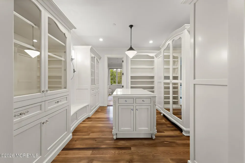 88 Montrose Road Colts Neck, NJ 07722