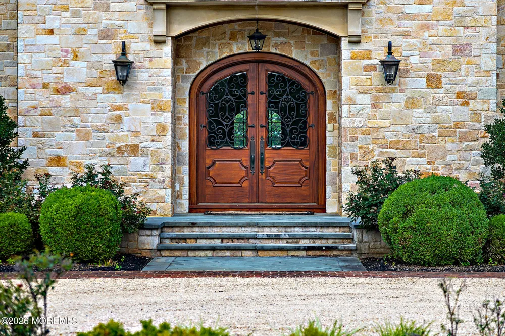 88 Montrose Road Colts Neck, NJ 07722