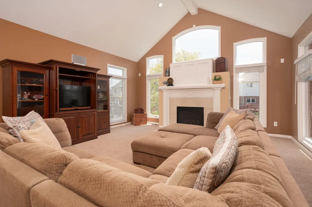 3801 Fawn Drive Rochester, MI 48306