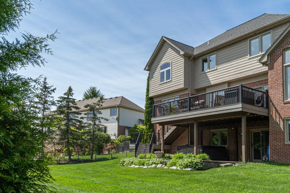 3801 Fawn Drive Rochester, MI 48306
