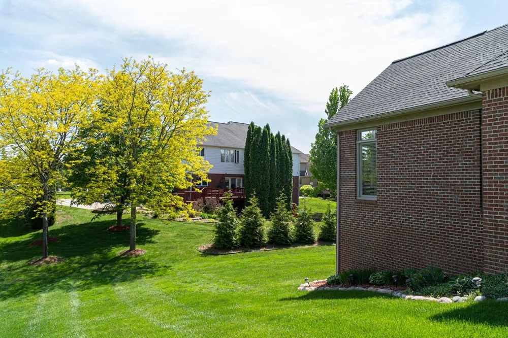 3801 Fawn Drive Rochester, MI 48306