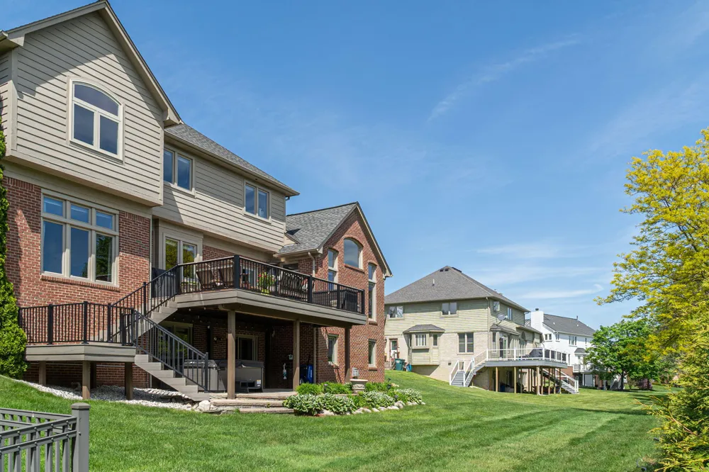 3801 Fawn Drive Rochester, MI 48306