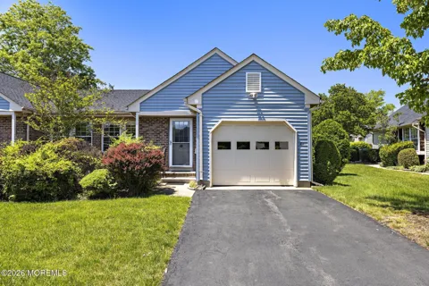 10 Alexander Hamilton Court #A