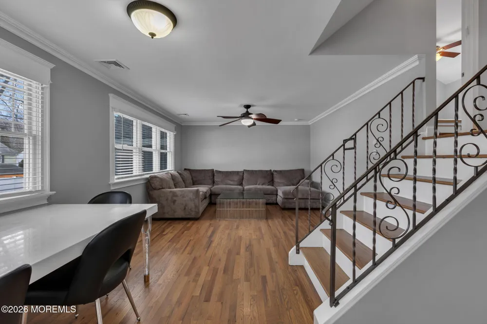 27 Branch Road Oakhurst, NJ 07755