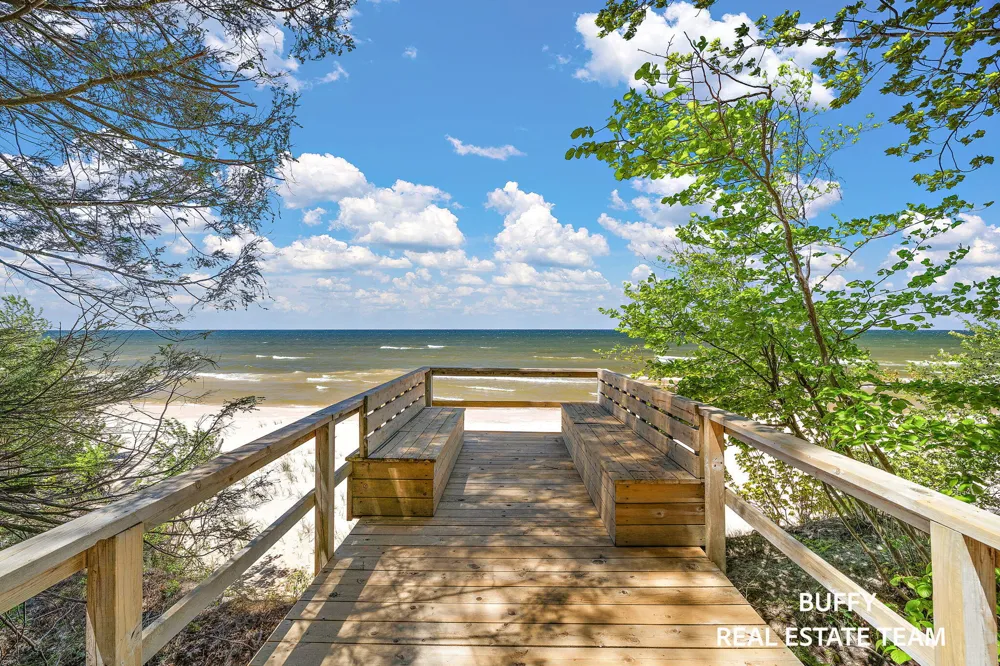 8282 W Harrison Road Mears, MI 49436
