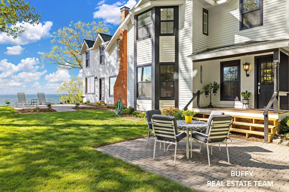 8282 W Harrison Road Mears, MI 49436