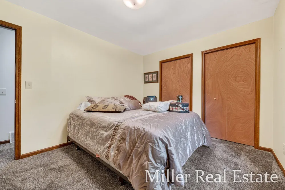 1589 Pleasant View Drive Hastings, MI 49058