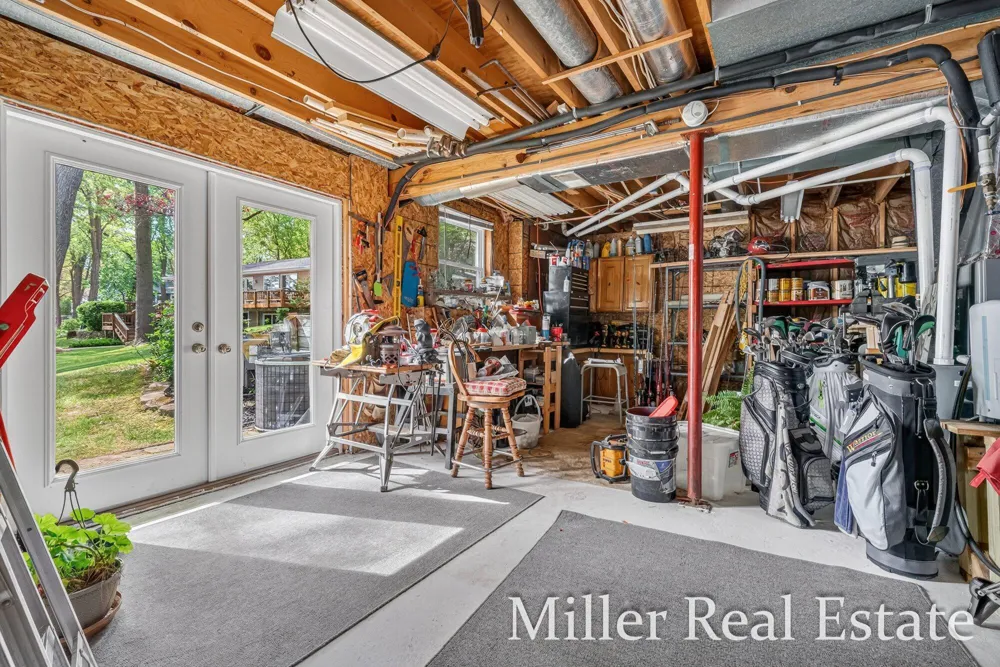 1589 Pleasant View Drive Hastings, MI 49058