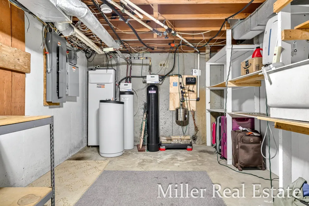 1589 Pleasant View Drive Hastings, MI 49058
