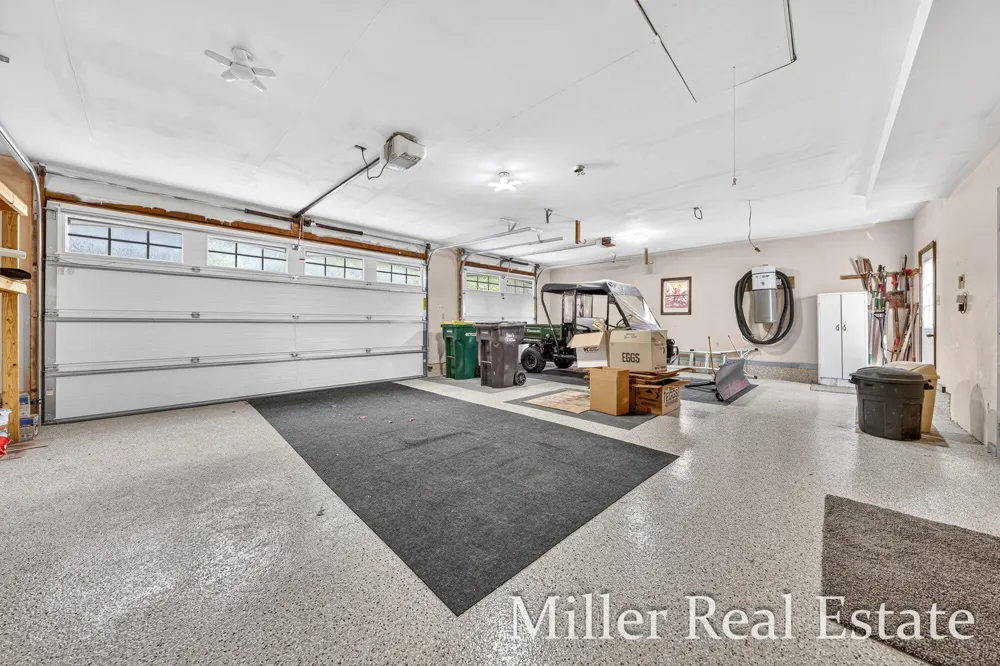 1589 Pleasant View Drive Hastings, MI 49058