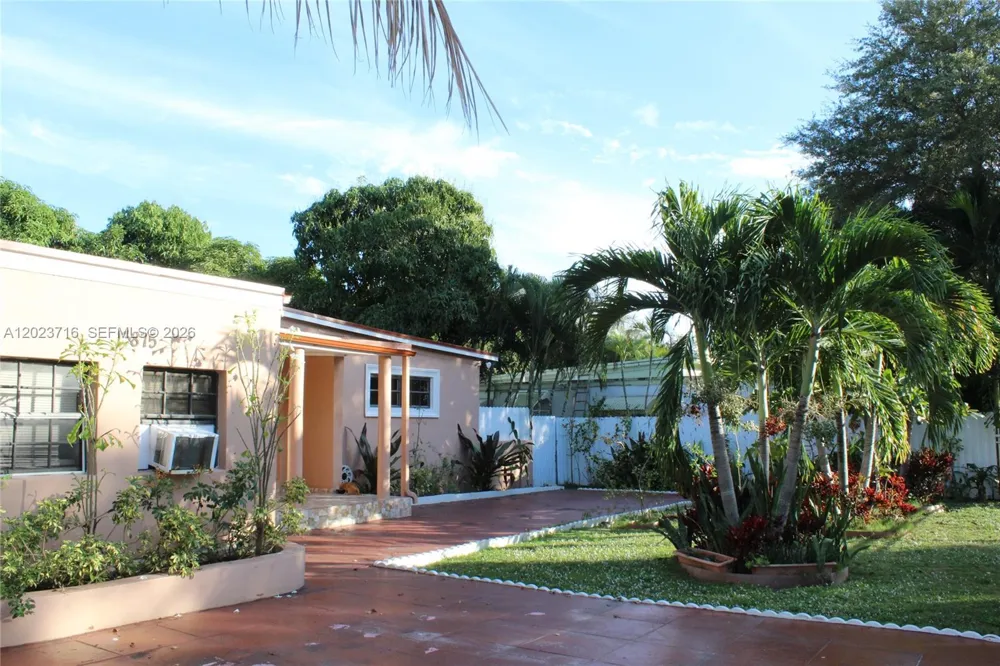 13875 NE 16th Ct North Miami, FL 33181