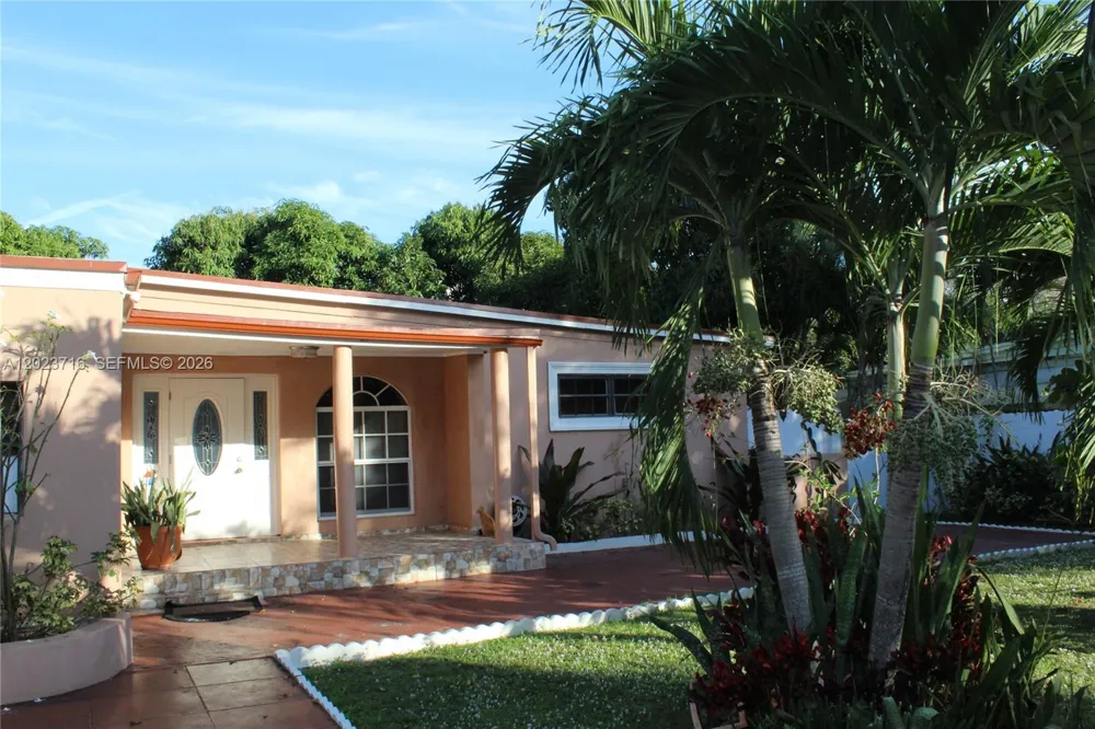 13875 NE 16th Ct North Miami, FL 33181