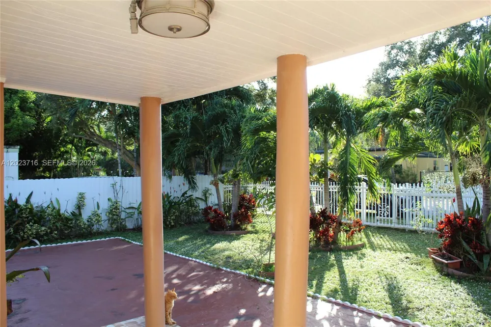 13875 NE 16th Ct North Miami, FL 33181
