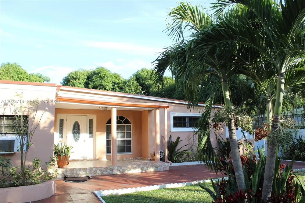 13875 NE 16th Ct North Miami, FL 33181