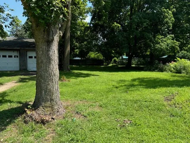 300 E Delaware Street Decatur, MI 49045