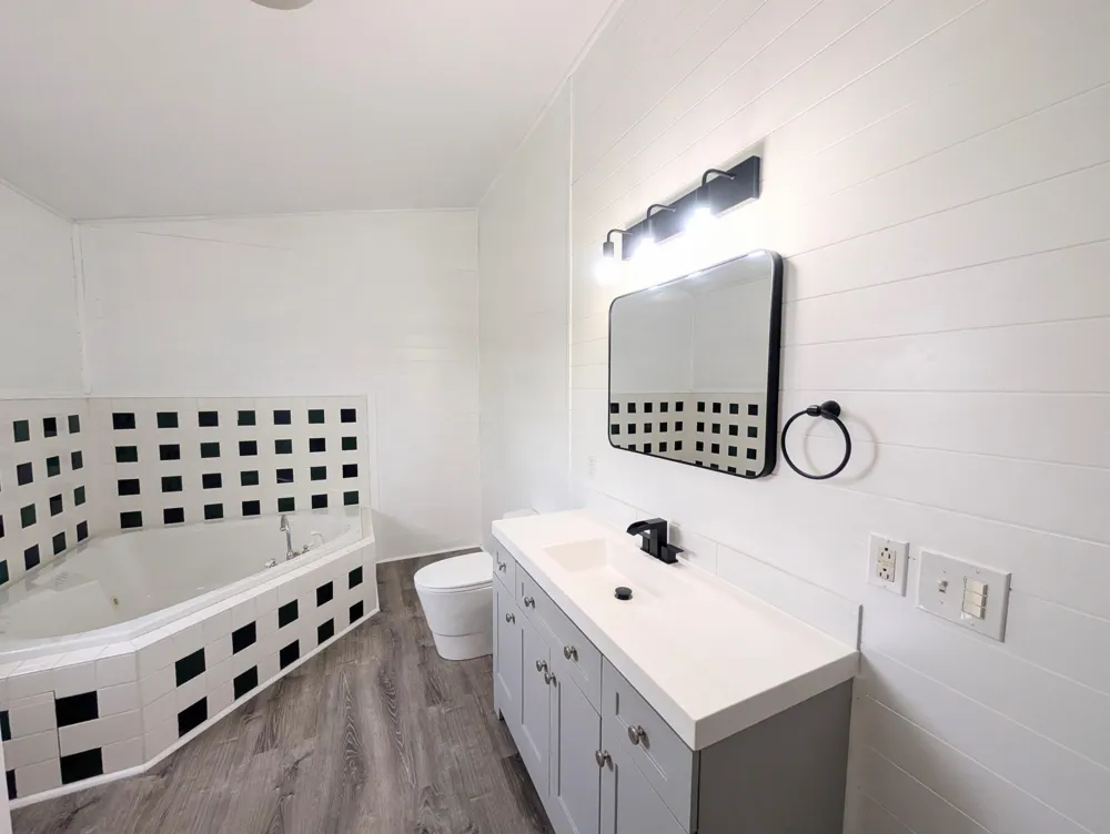 3571 Case Drive Union City, MI 49094