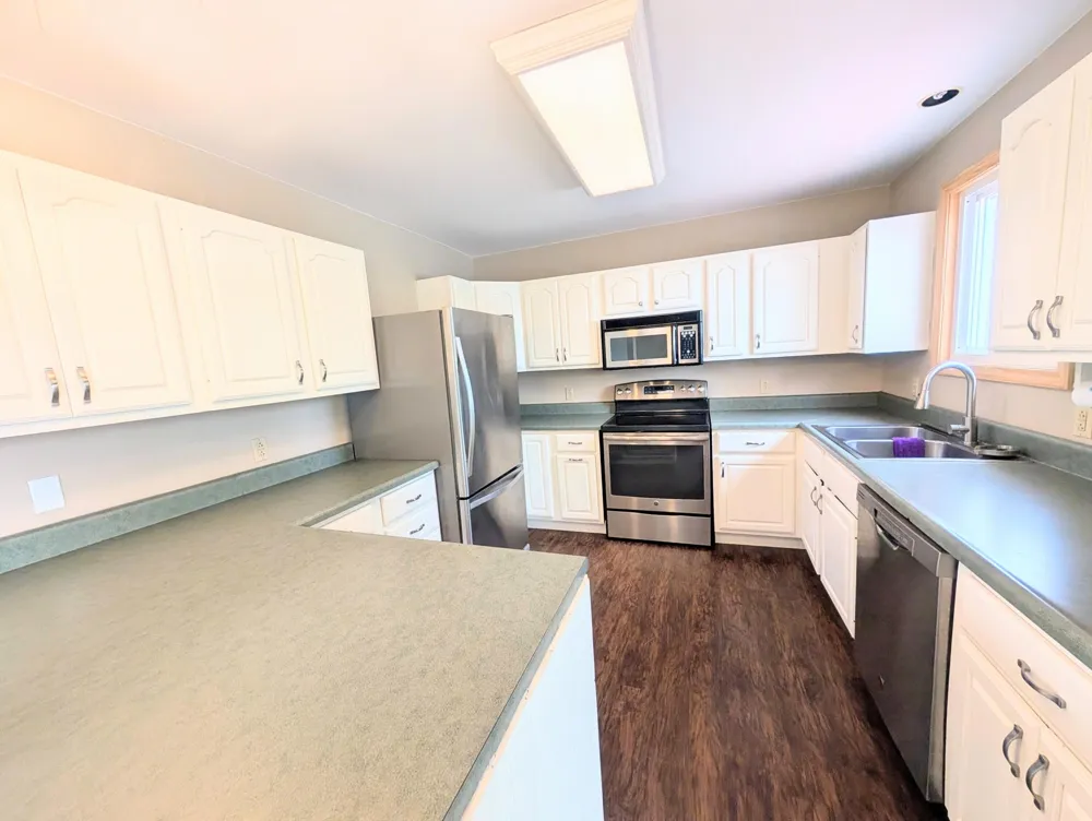 3571 Case Drive Union City, MI 49094