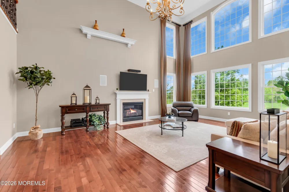 4 Ridgeview Way Allentown, NJ 08501