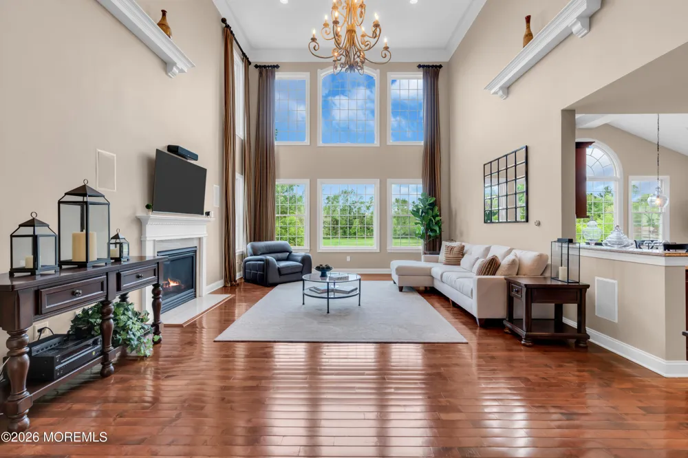 4 Ridgeview Way Allentown, NJ 08501